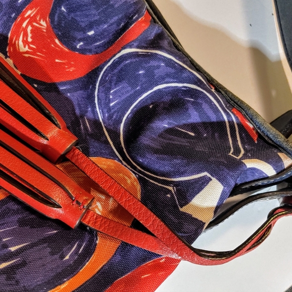 Coach shoulder crossbody strap purse. C signature 19946 - Picture 8 of 17